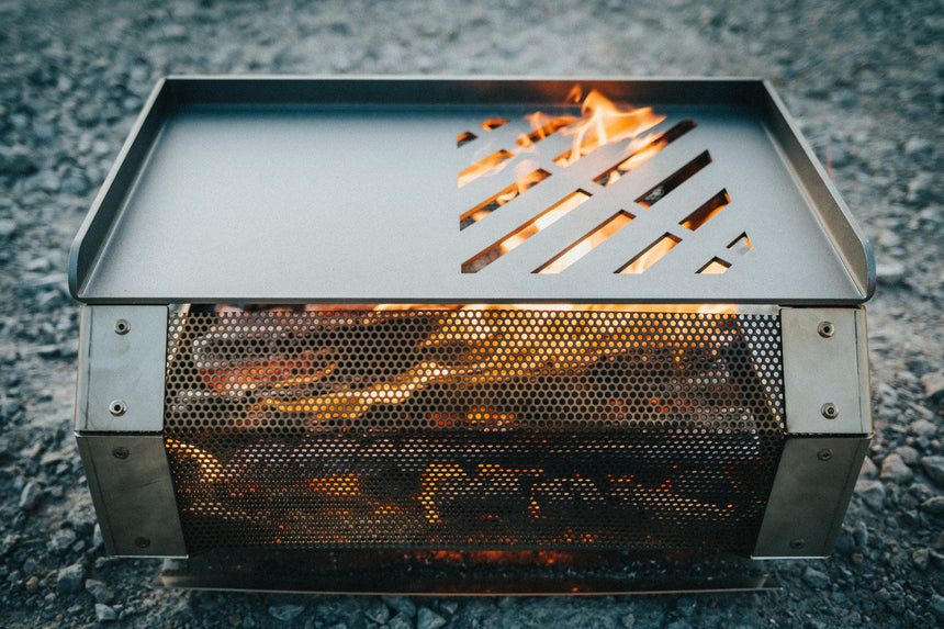 Pyro Camp Fire Pit + Grill Kit